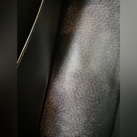 Louis Vuitton Epi 💚💚💚 - Picture 10 of 12